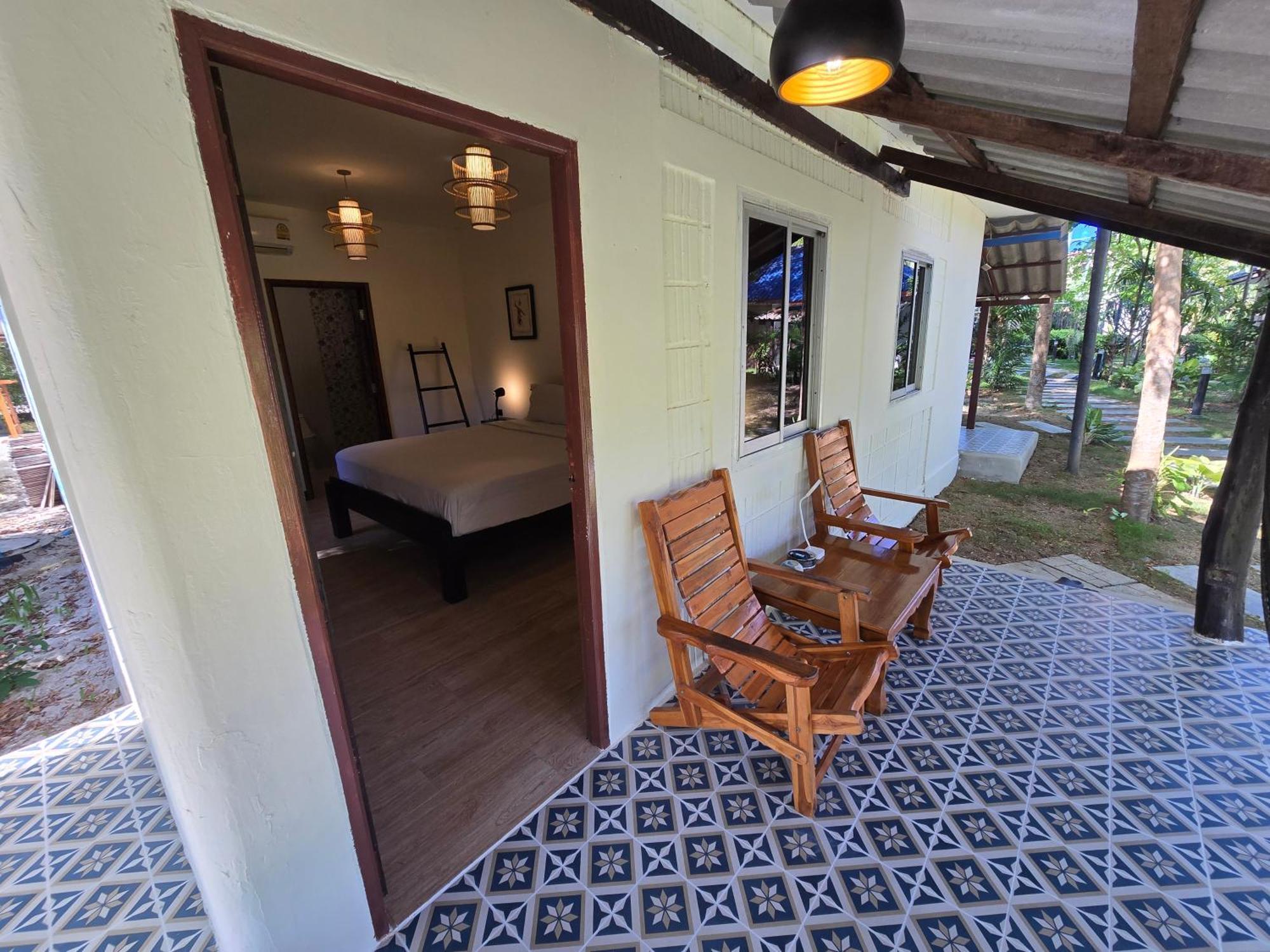 The Blue Gecko Hotell Ko Lanta Eksteriør bilde